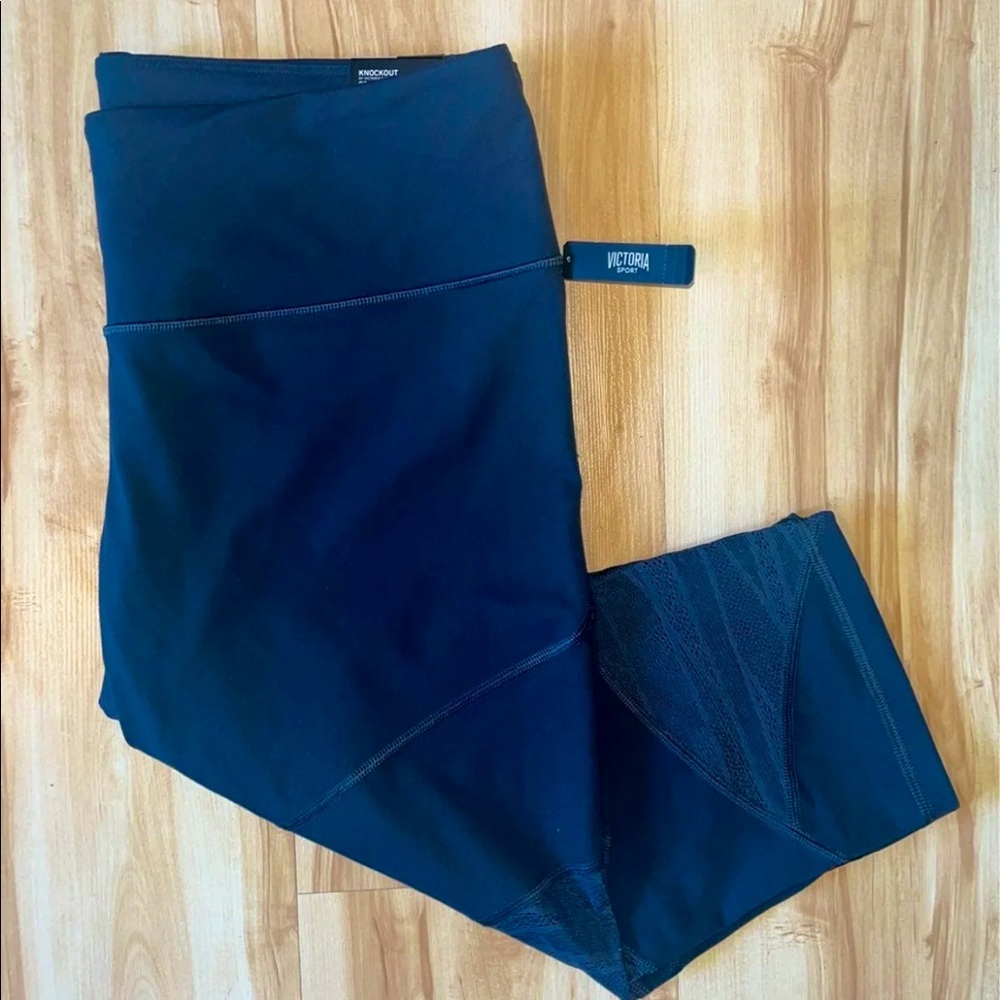 NWT Dark Grey VS “Knockout” Lace Cropped Leggings